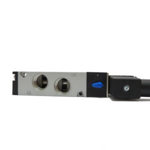 MVSC-460-4E1 220VAC AIR PNEUMATIC SINGLE SOLENOID VALVE PORT SIZE:- 1/2